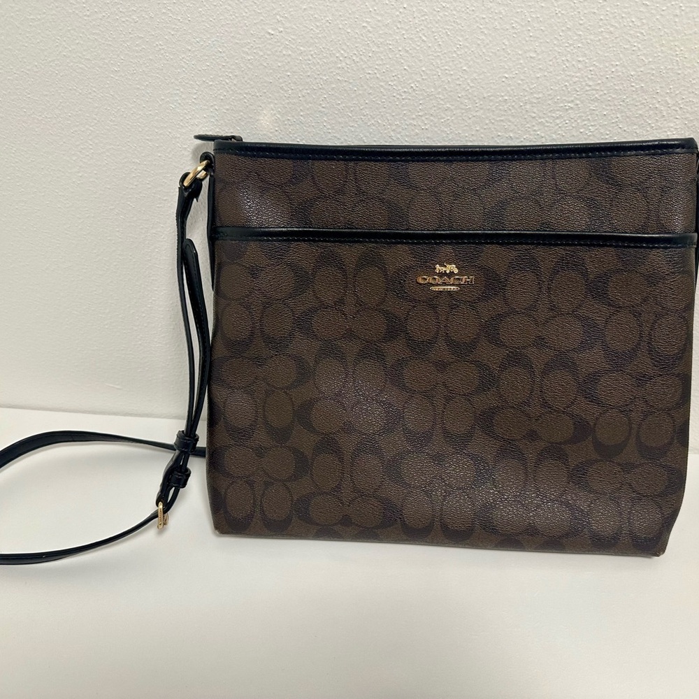 Coach Signature